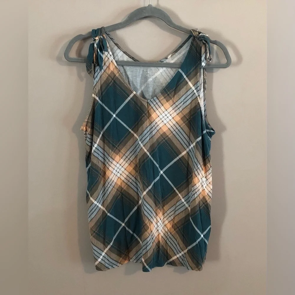 $3❤️Bundled Sleep Cato Tank